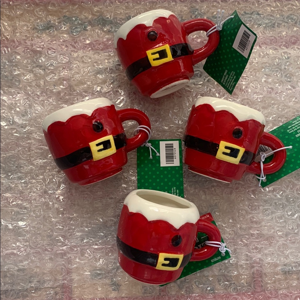 Brand New -Sleigh Bell Bistro Mini Santa Mugs Set of 4